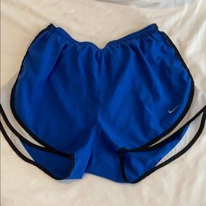 royal blue women’s XL nike shorts